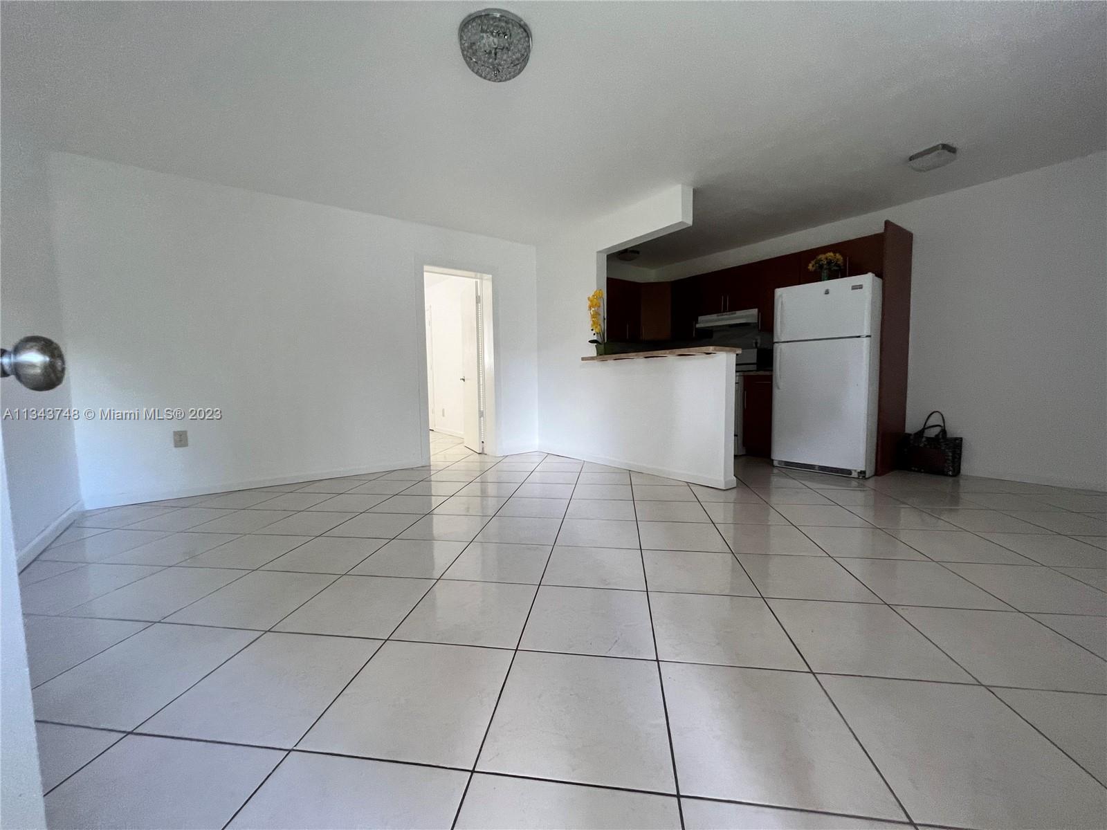 4500 Ludlam Rd # 5, Miami FL 33155 photo 2