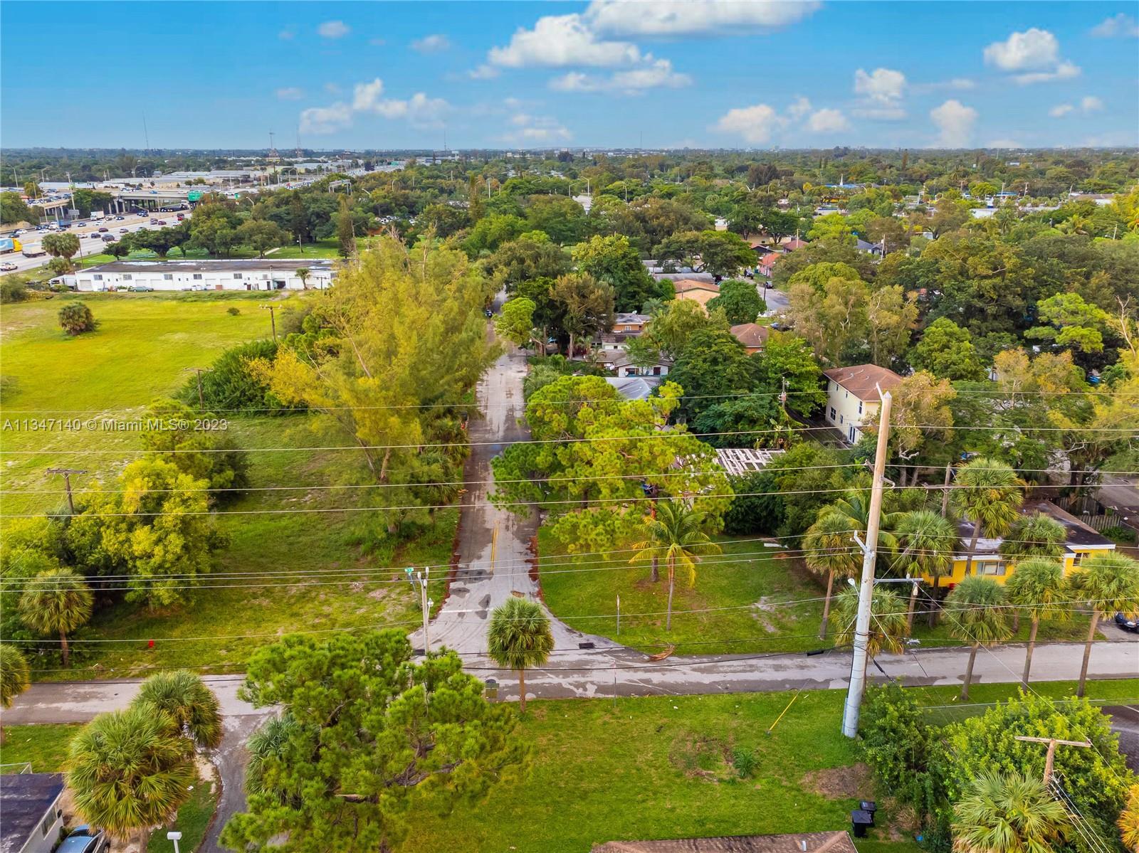 19 Nw Ter, Fort Lauderdale FL 33311 photo 4