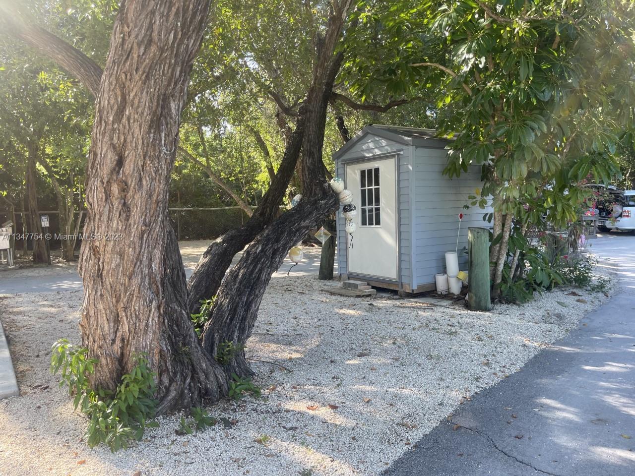 101551 Overseas Hwy #32, Key Largo FL 33037