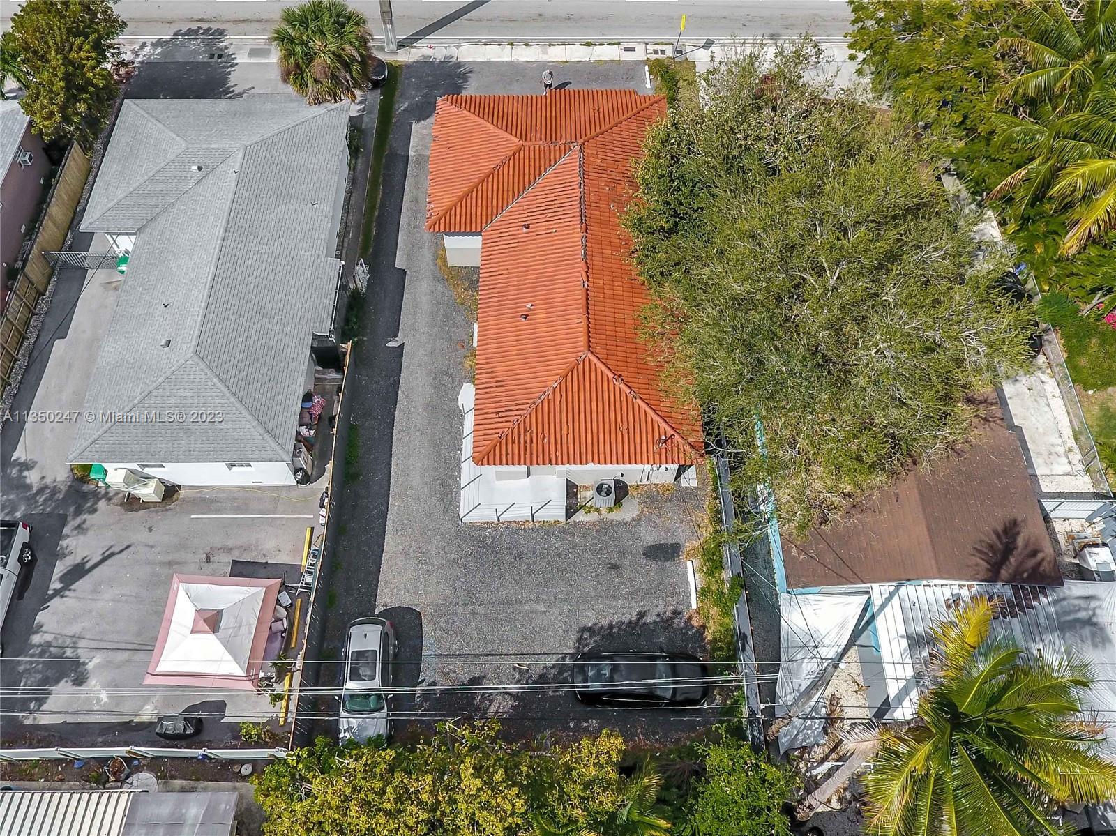 2821 SW 37th Ave, Miami FL 33133 photo 4
