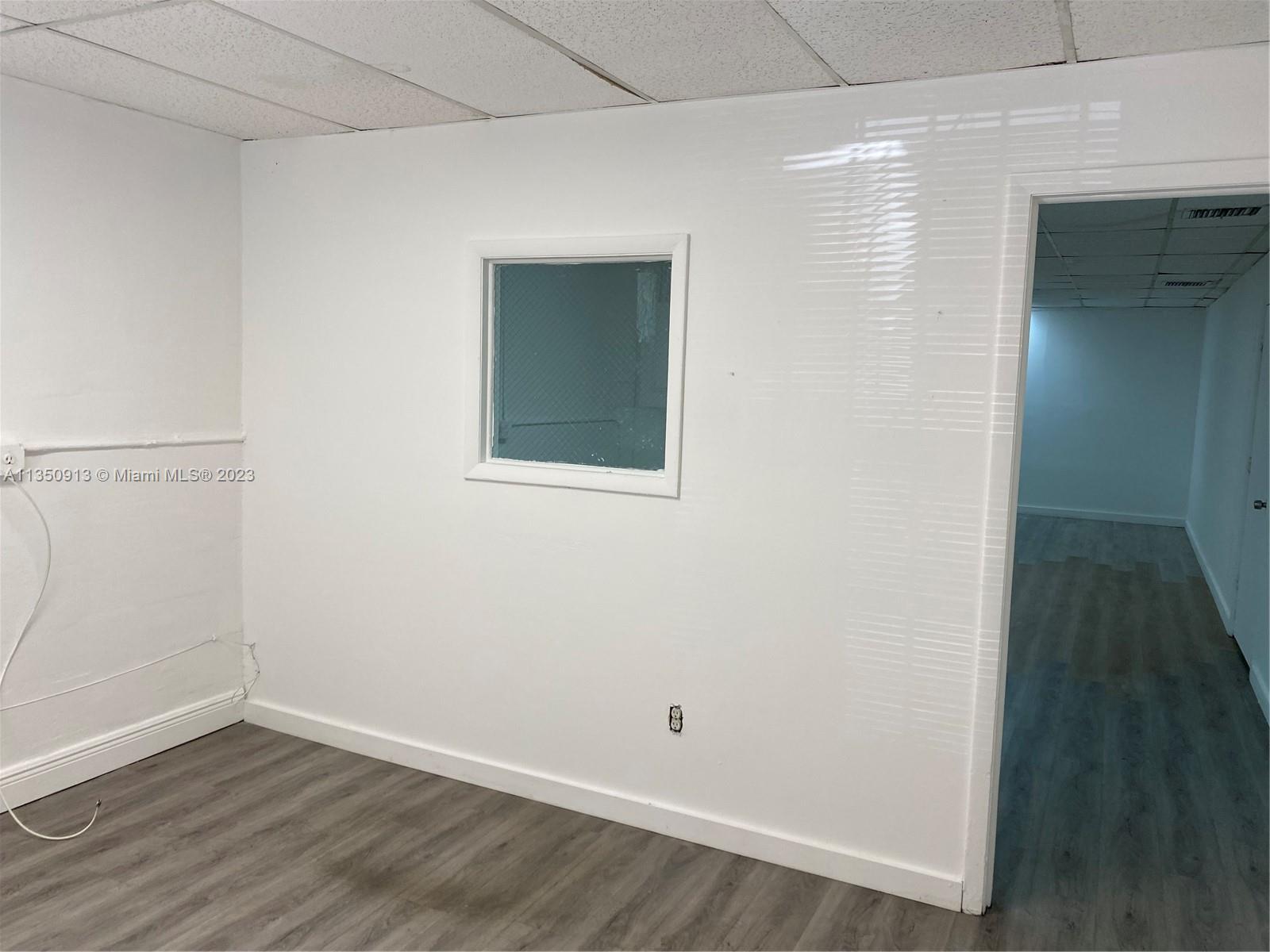Doral, FL 33166 photo 2