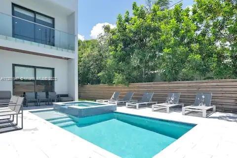 903 SW 9th Ave, Fort Lauderdale FL 33315 photo 3