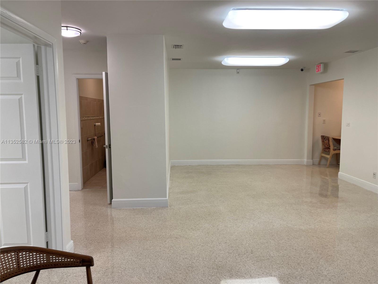 5650 Sheridan St, Hollywood FL 33021 photo 5