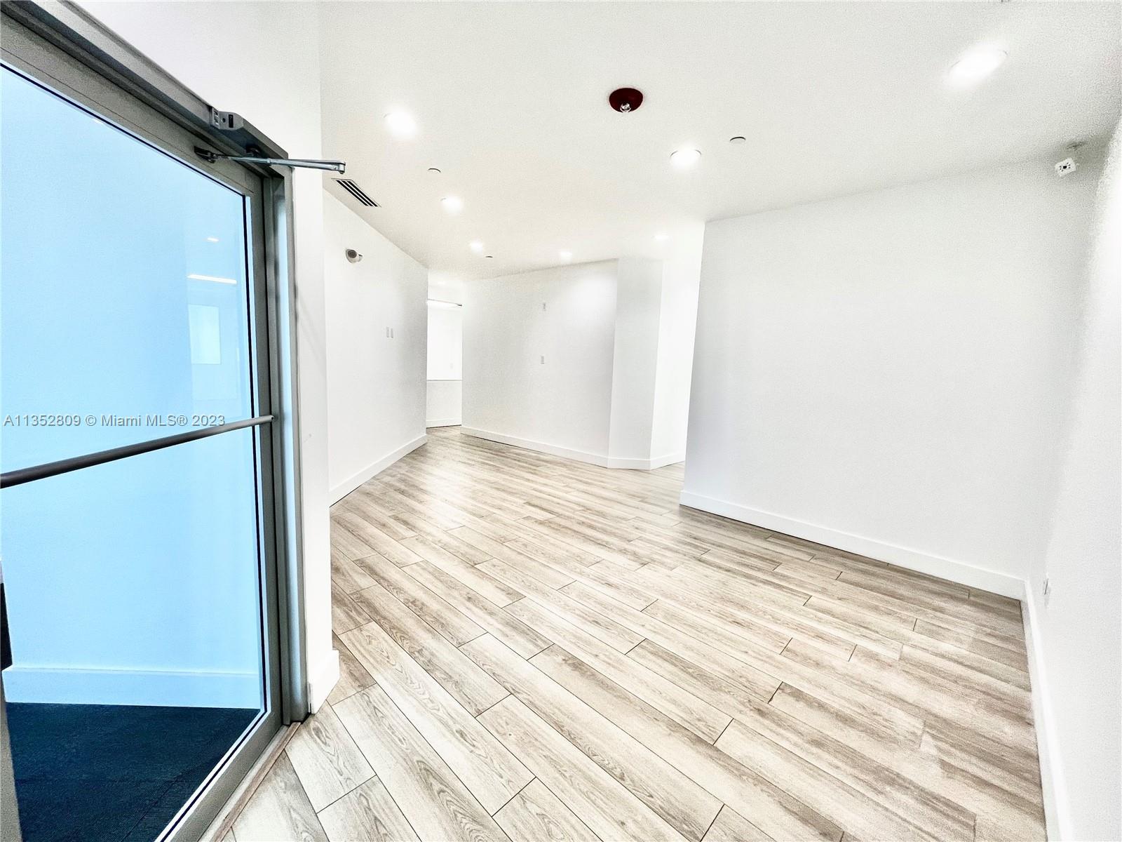 2300 Weston Rd, Weston FL 33326 photo 2
