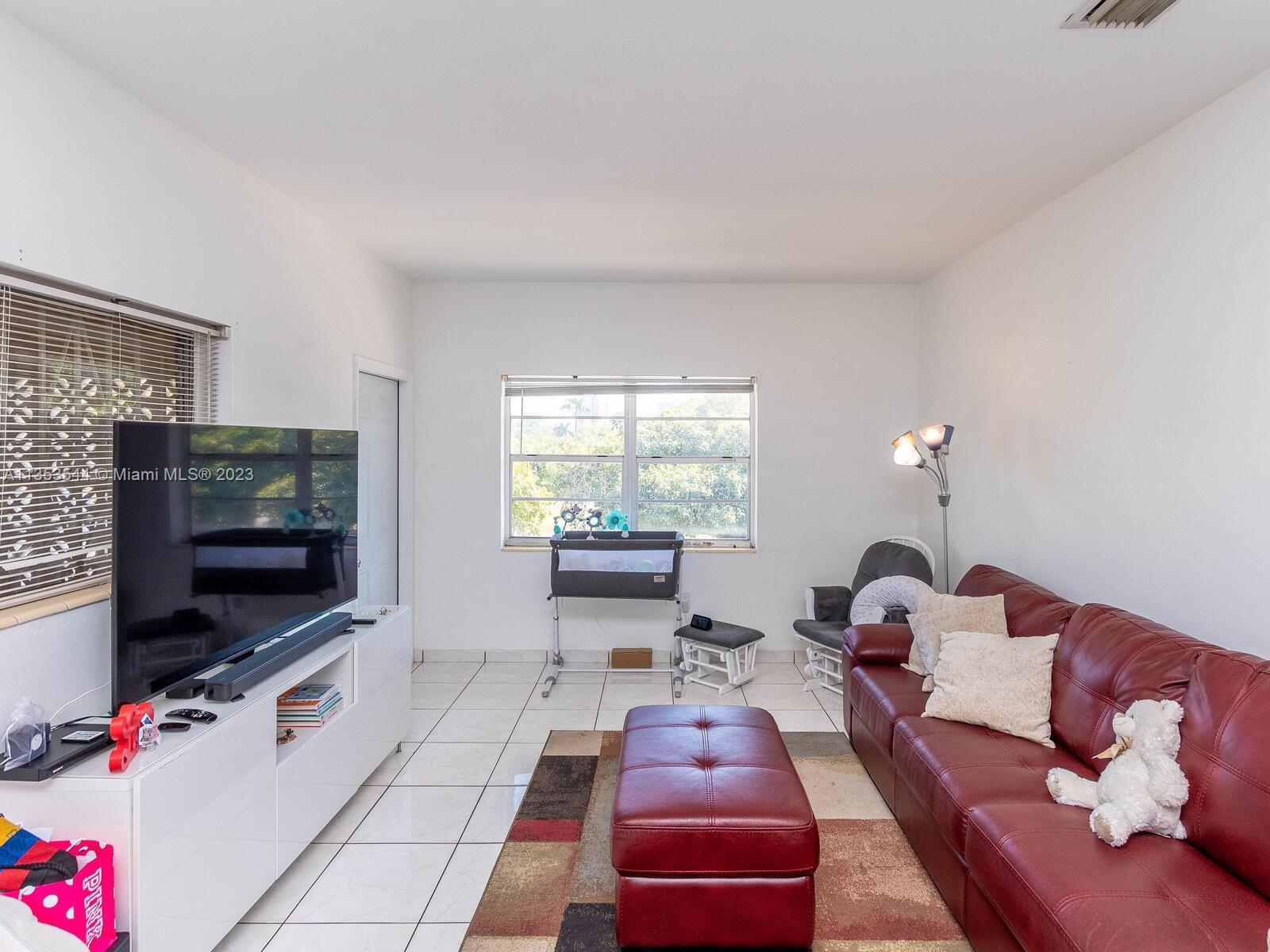 2300 SW 3rd Ave # 19, Miami FL 33129 photo 5