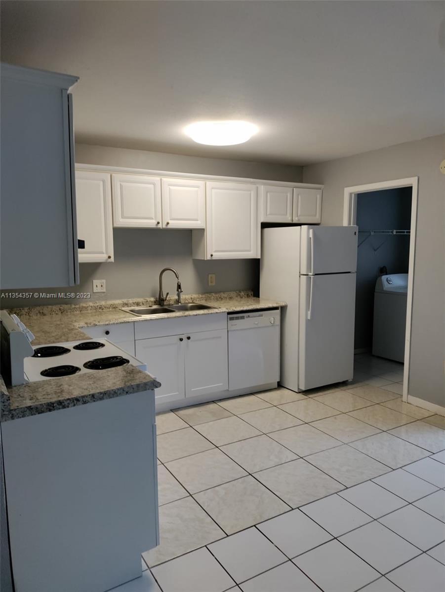 10370 SW 220 St # 125, Cutler Bay FL 33190 photo 3