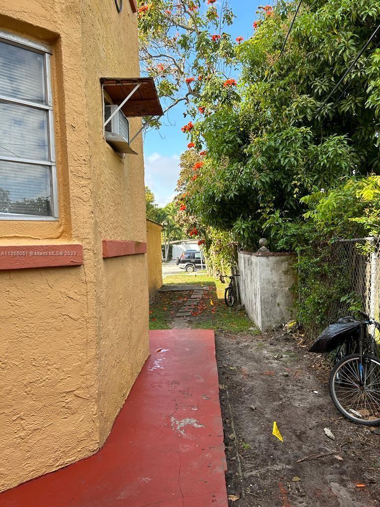 1785 SW 13th St, Miami FL 33145 photo 5