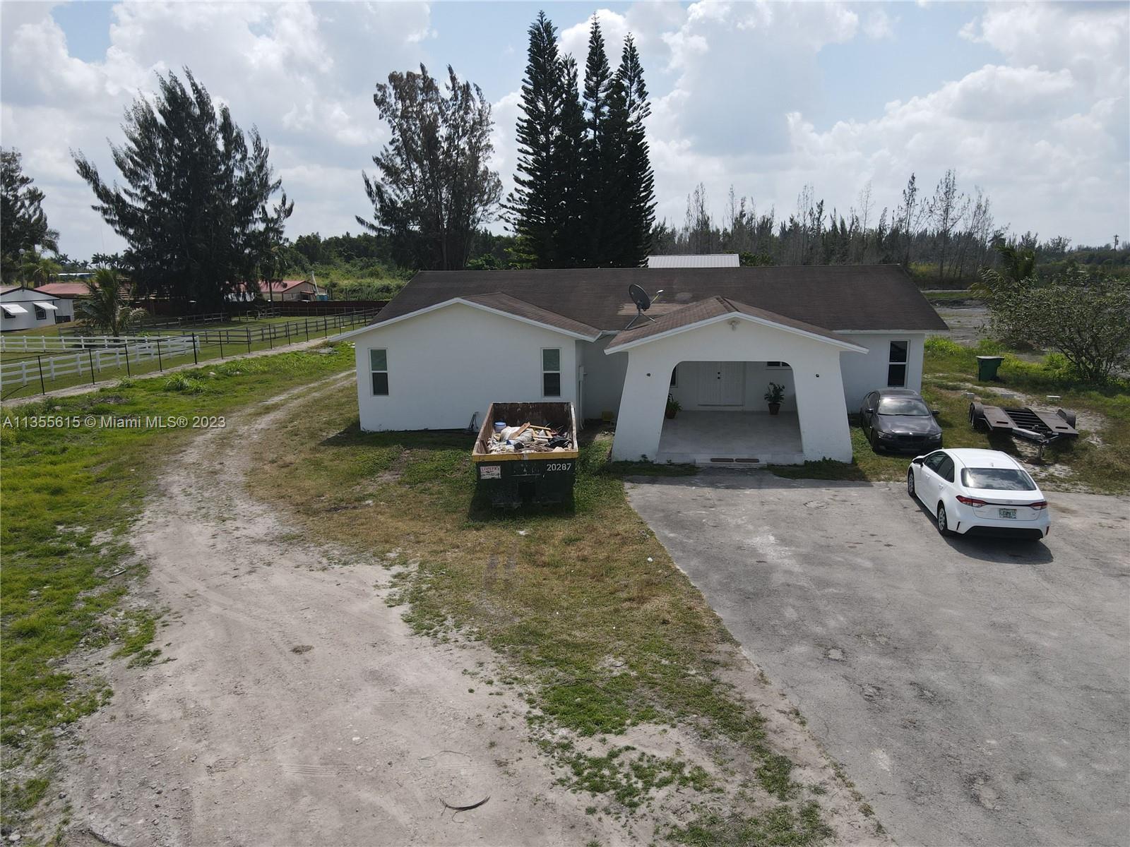 20750 SW 136th St, Miami FL 33196
