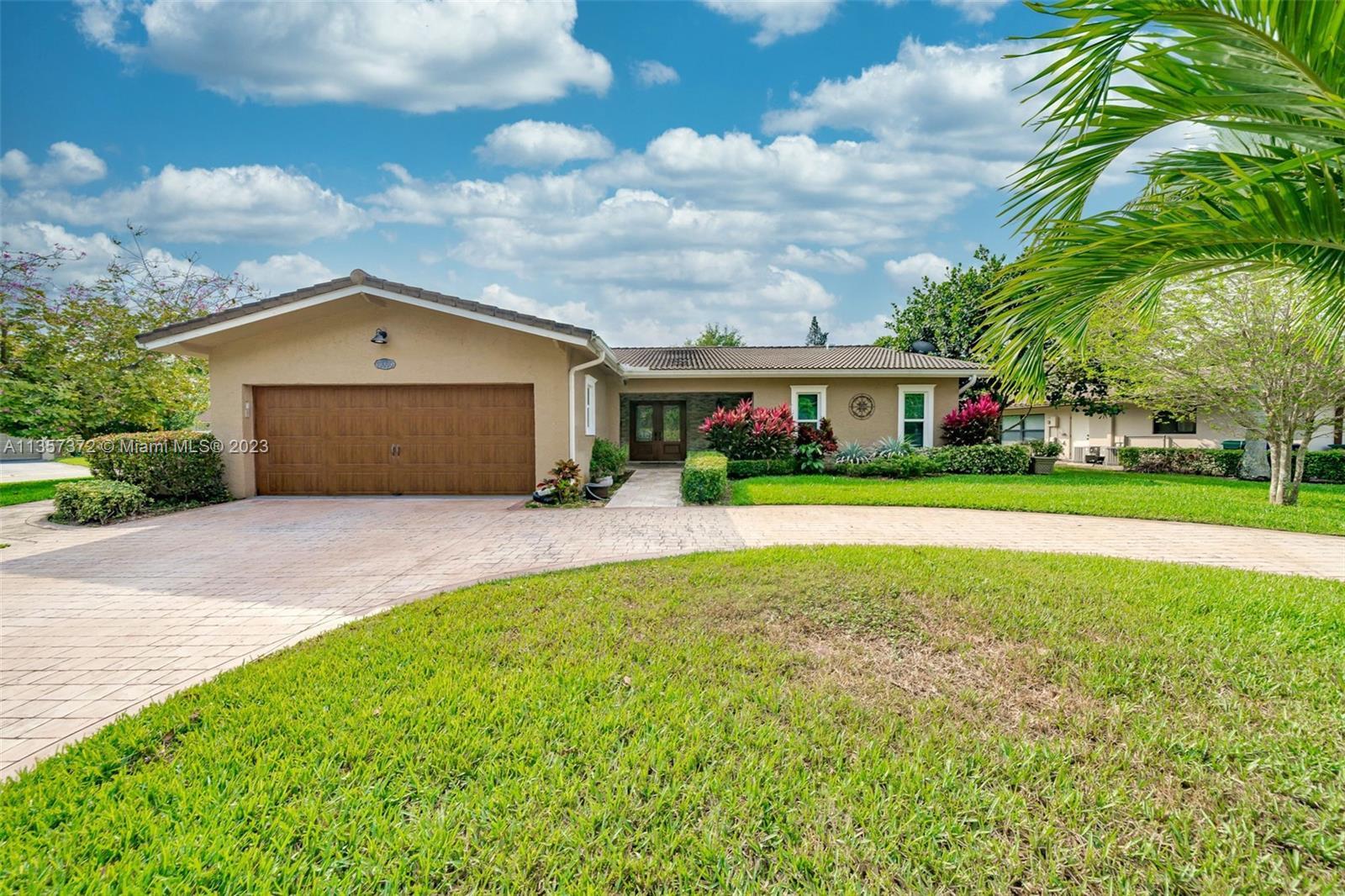 10000 NW 39th Ct, Coral Springs FL 33065 photo 3