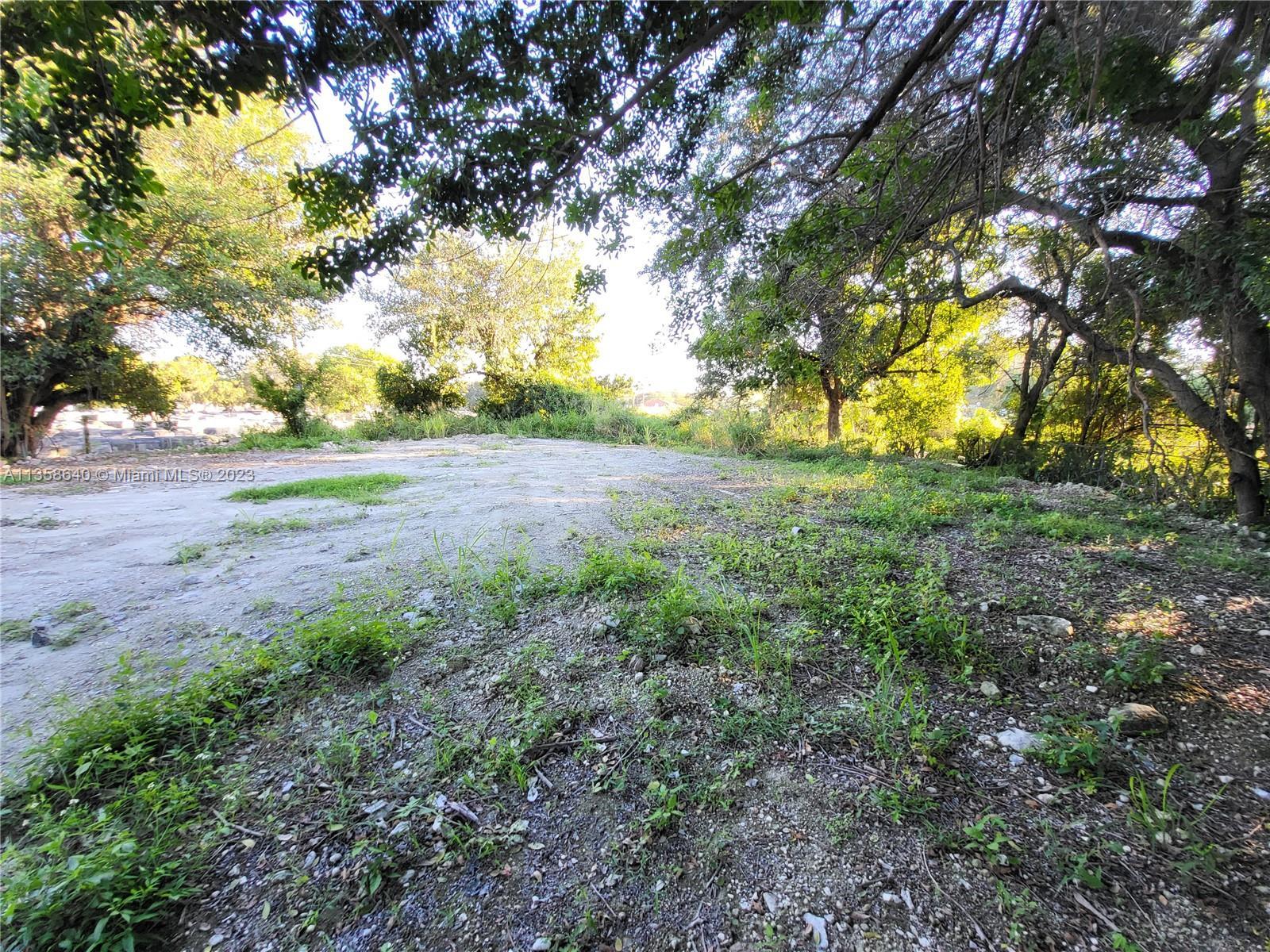 4714 NW 31 AVE, Miami FL 33142 photo 2