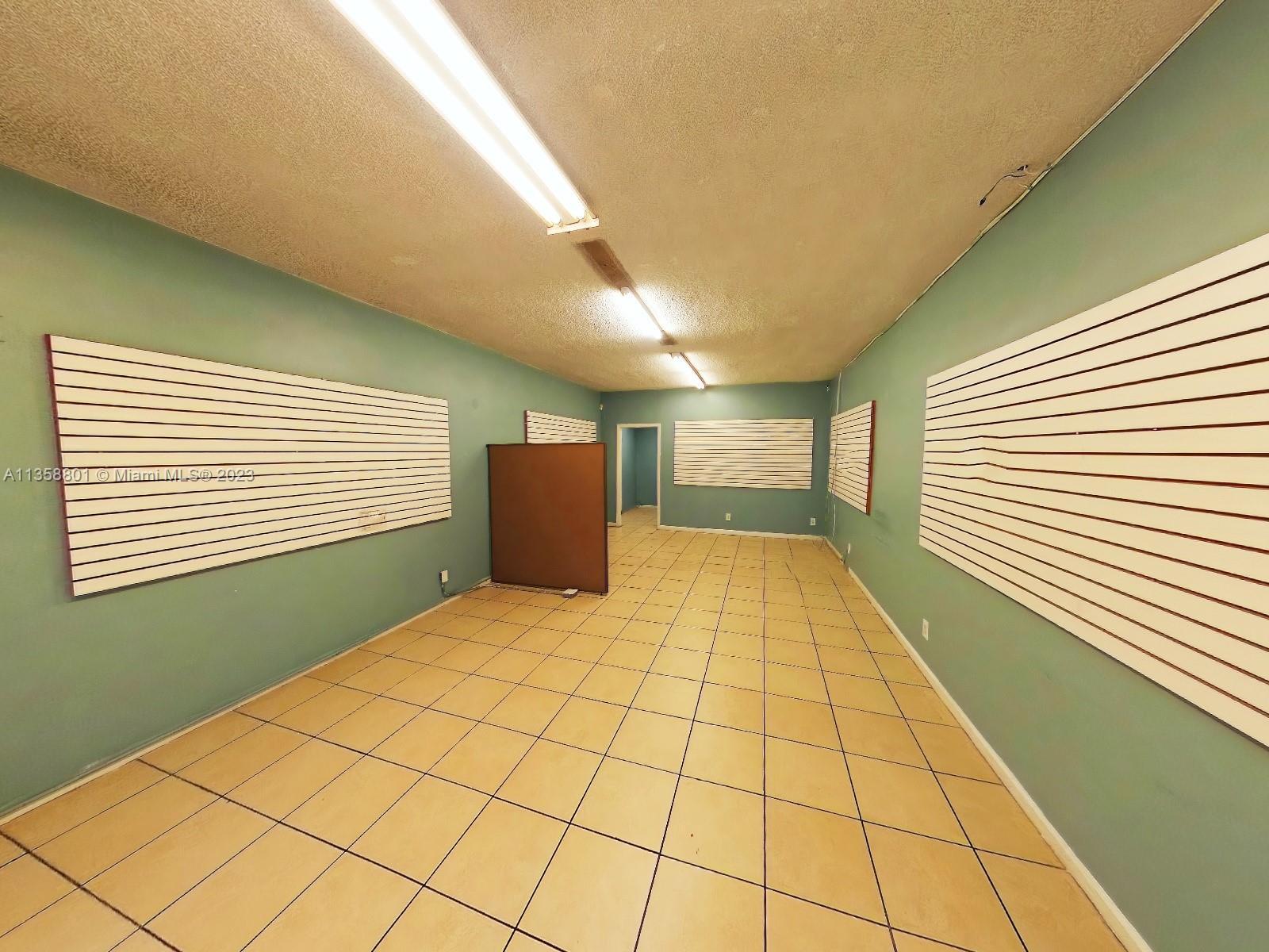 3547 W Davie Blvd, Fort Lauderdale FL 33312 photo 2