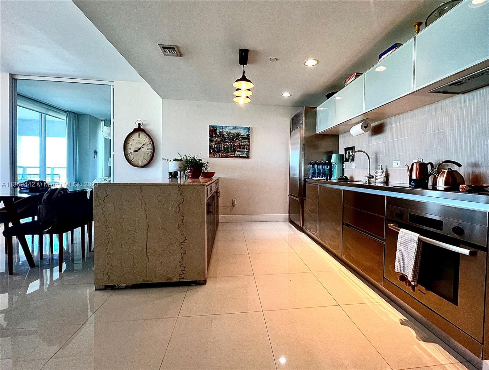 1040 Biscayne Blvd # 4006, Miami FL 33132 photo 3