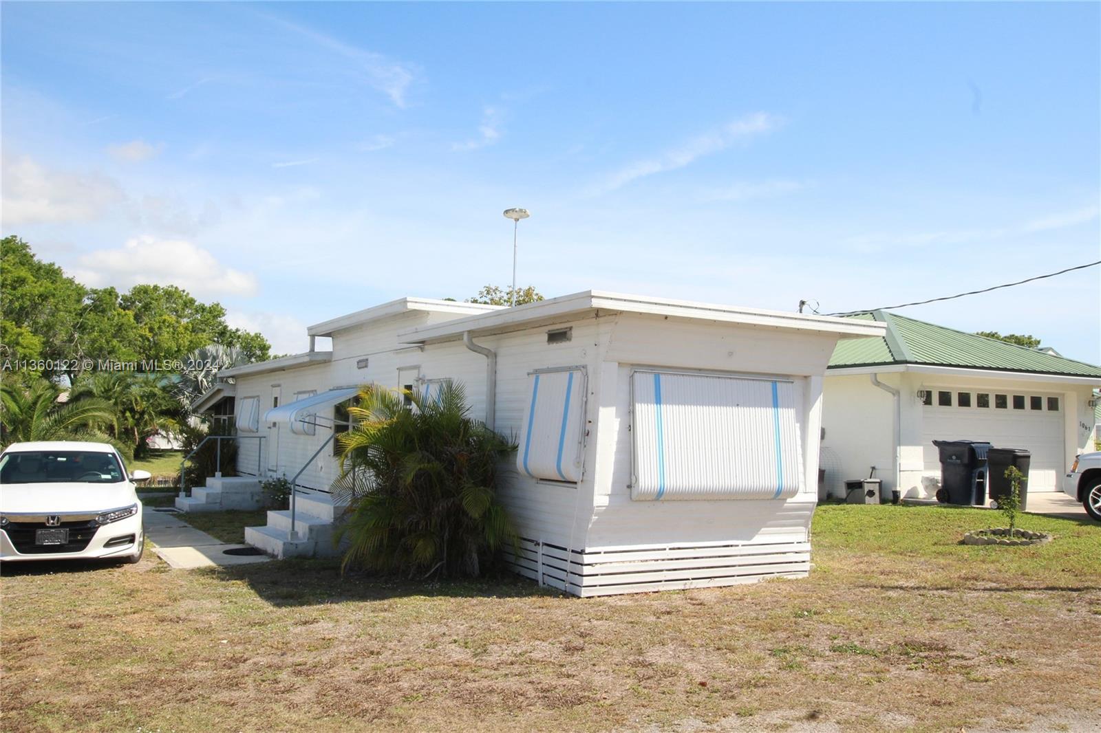 1043 12th Street, Bulkhead Ridge FL 34974 photo 5