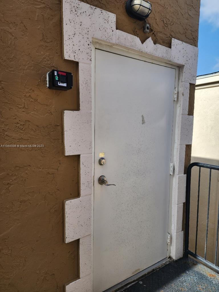13690 SW 142nd Ave # 35, Miami FL 33186 photo 2