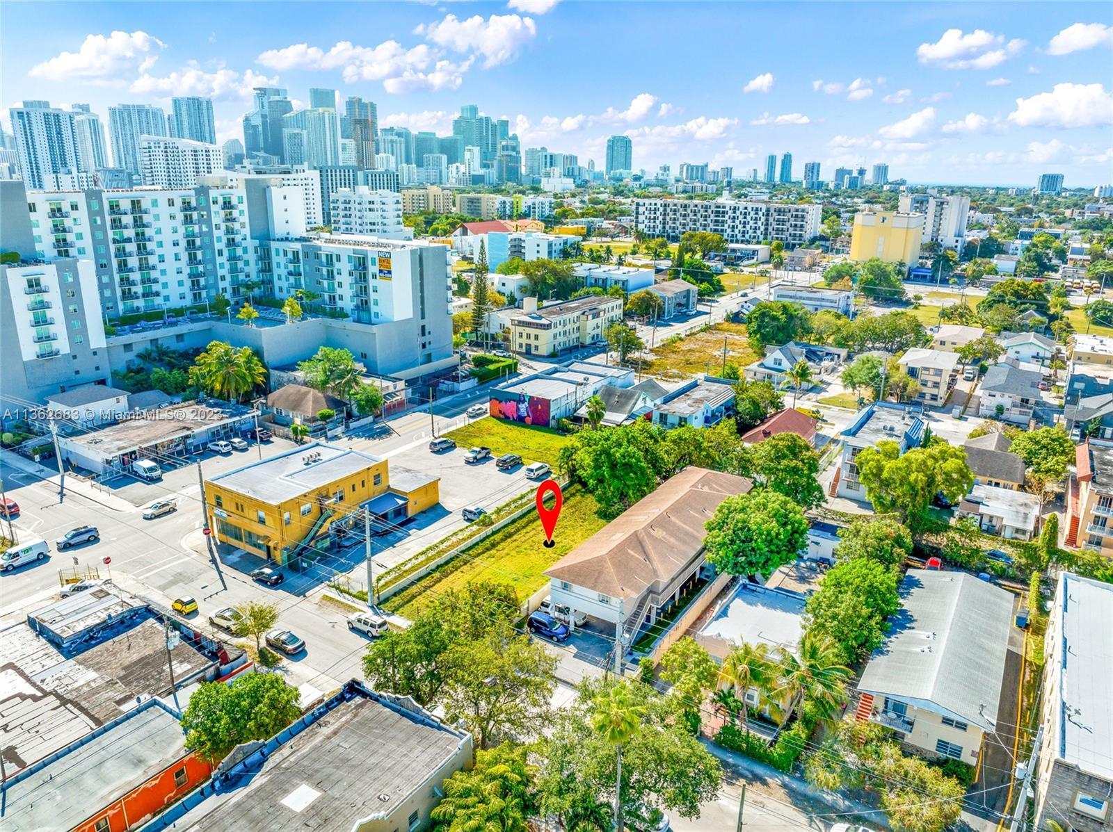818 NW 3rd St, Miami FL 33128 photo 2