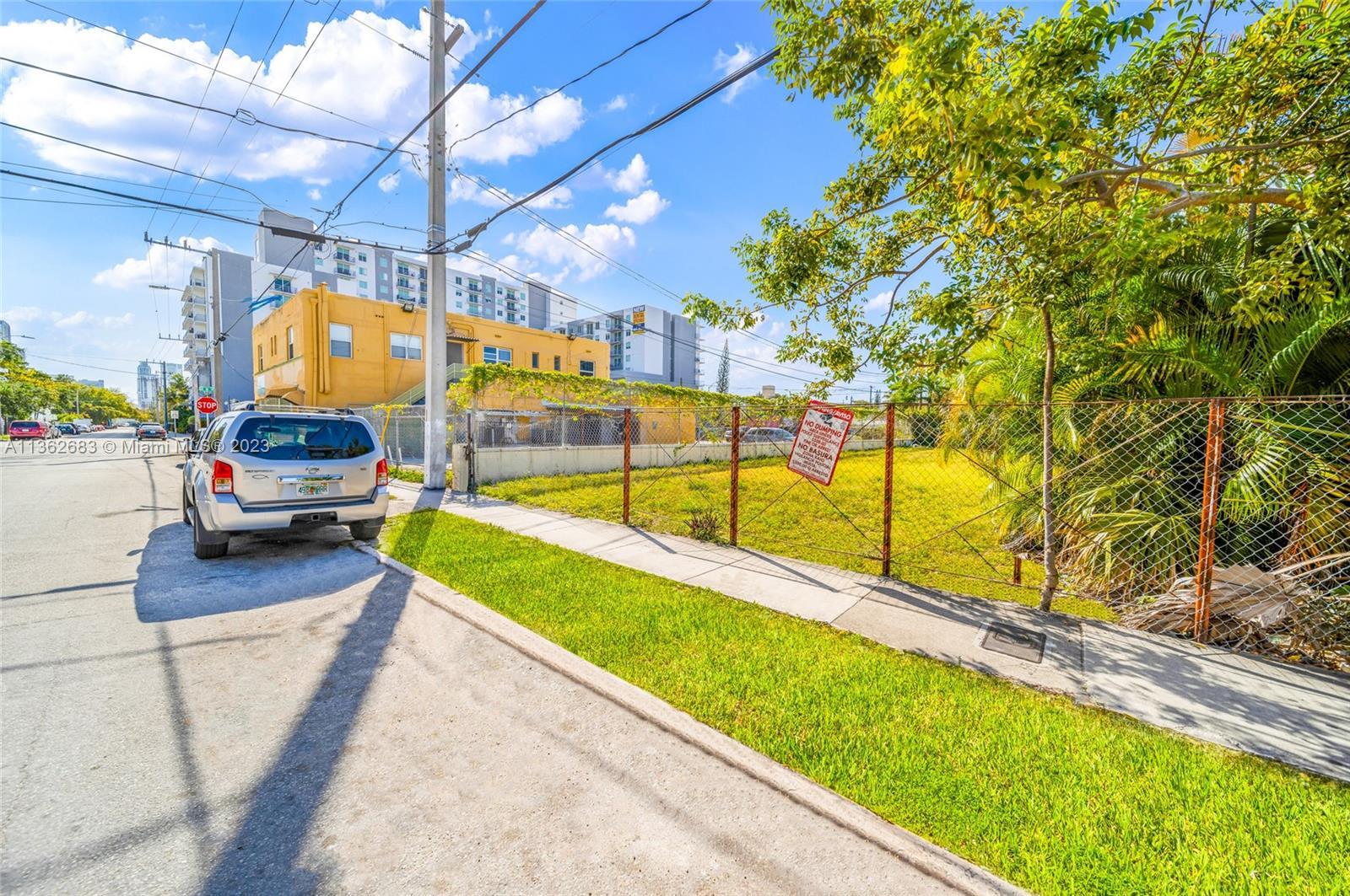 818 NW 3rd St, Miami FL 33128 photo 4