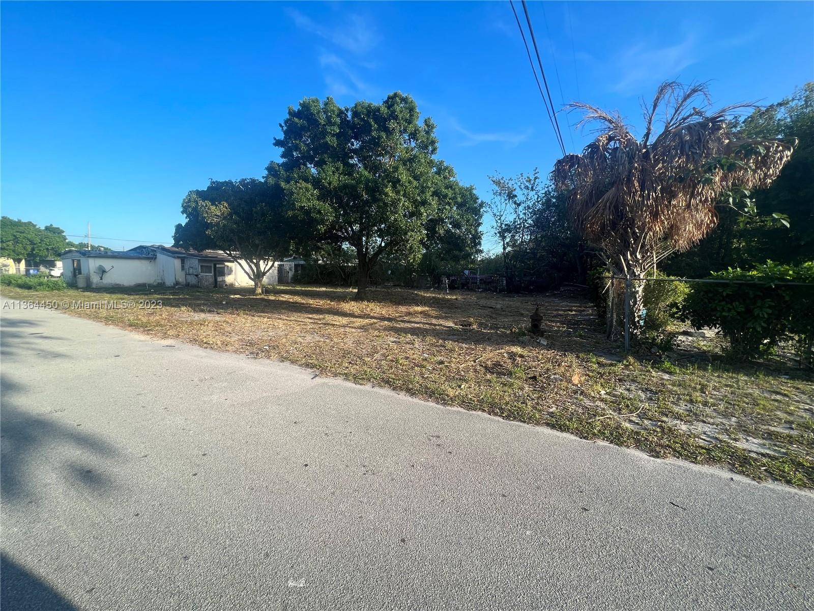 4365 27th Ave, Vero Beach FL 32967