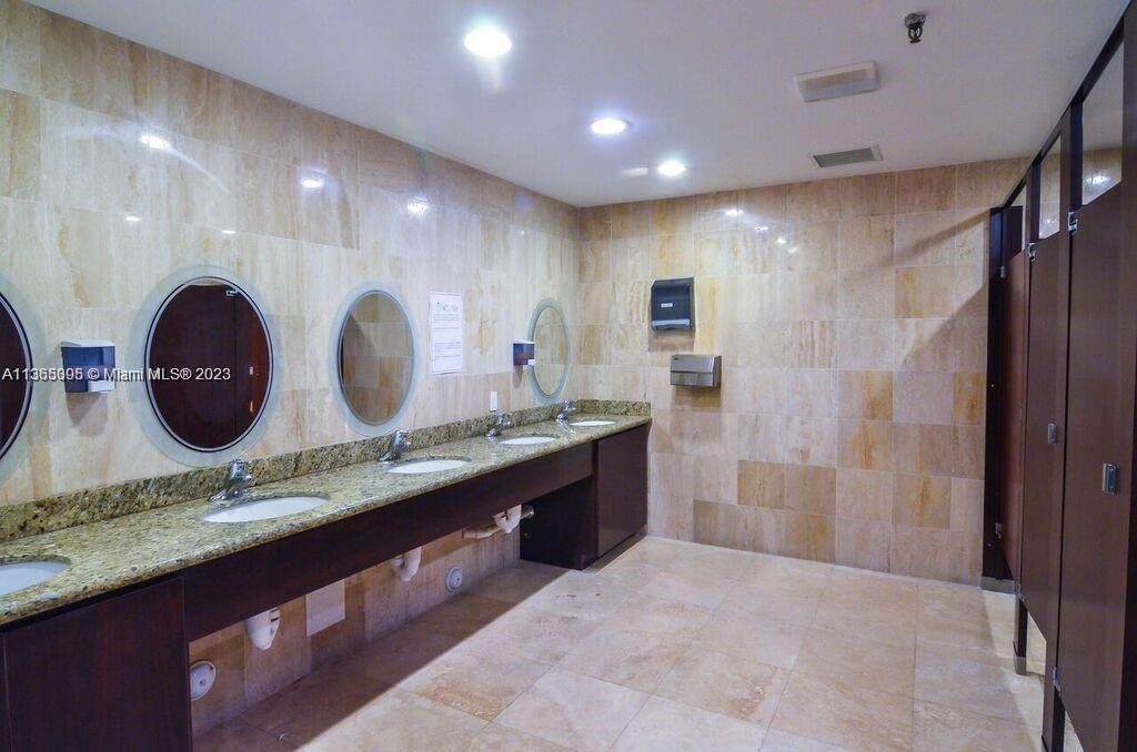 5600 SW 135th Ave # 110, Miami FL 33183 photo 3