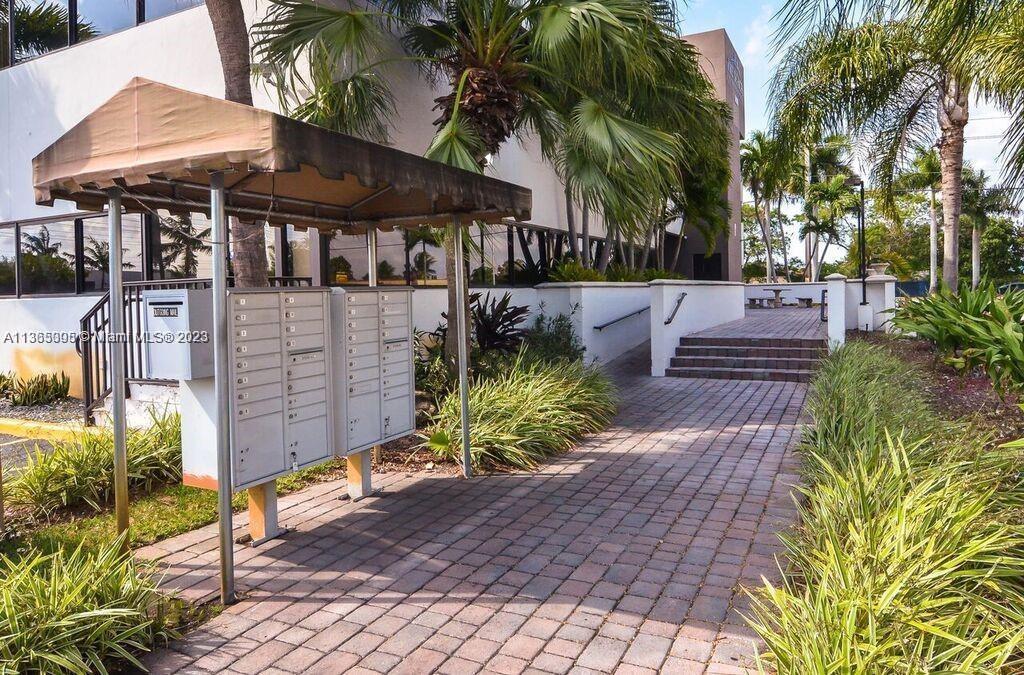 5600 SW 135th Ave # 110, Miami FL 33183 photo 4