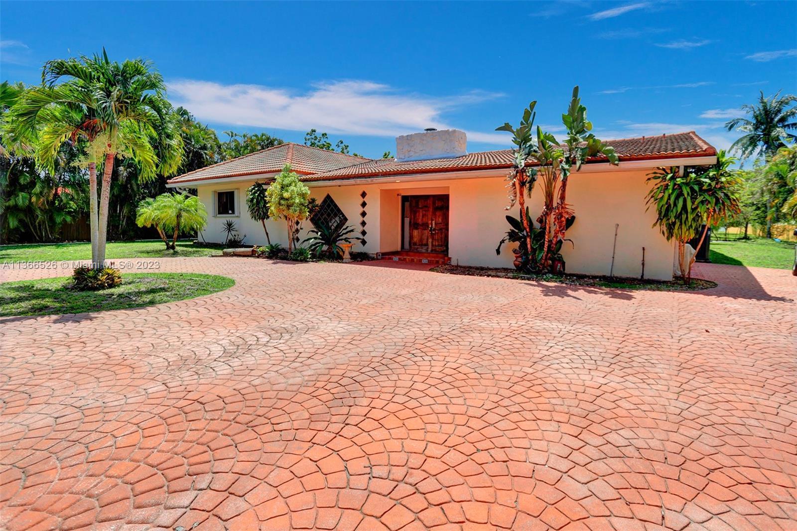 36 NW 154th St, Miami FL 33169 photo 3