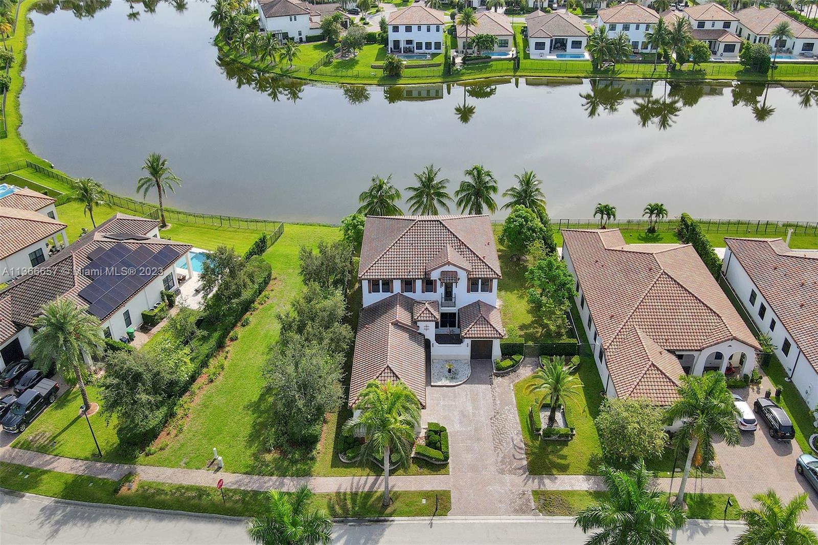 3183 NW 83rd Way, Cooper City FL 33024 photo 2