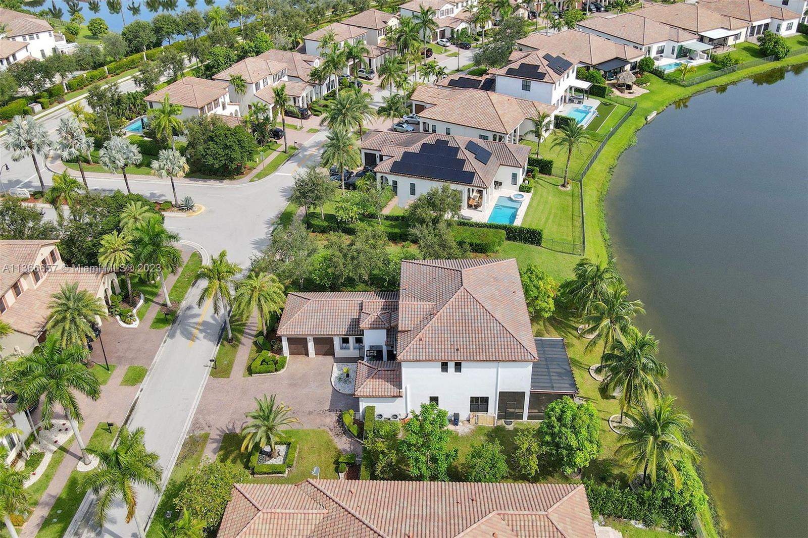 3183 NW 83rd Way, Cooper City FL 33024 photo 4