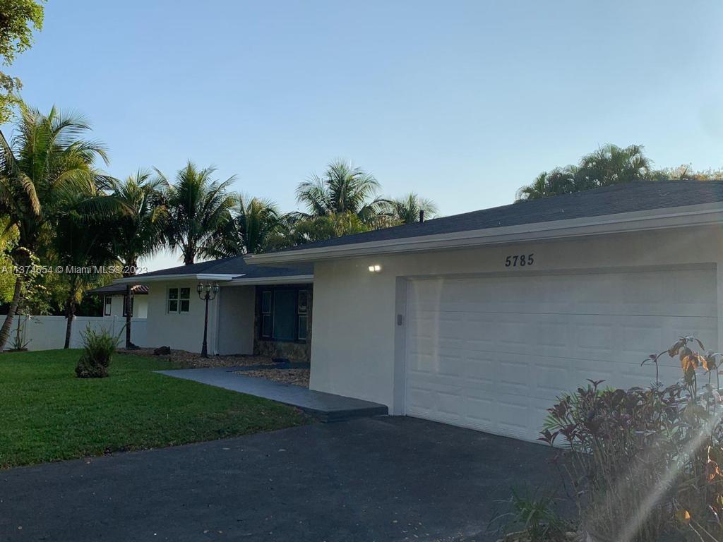 5785 SW 160th Ave, Southwest Ranches FL 33331 photo 2