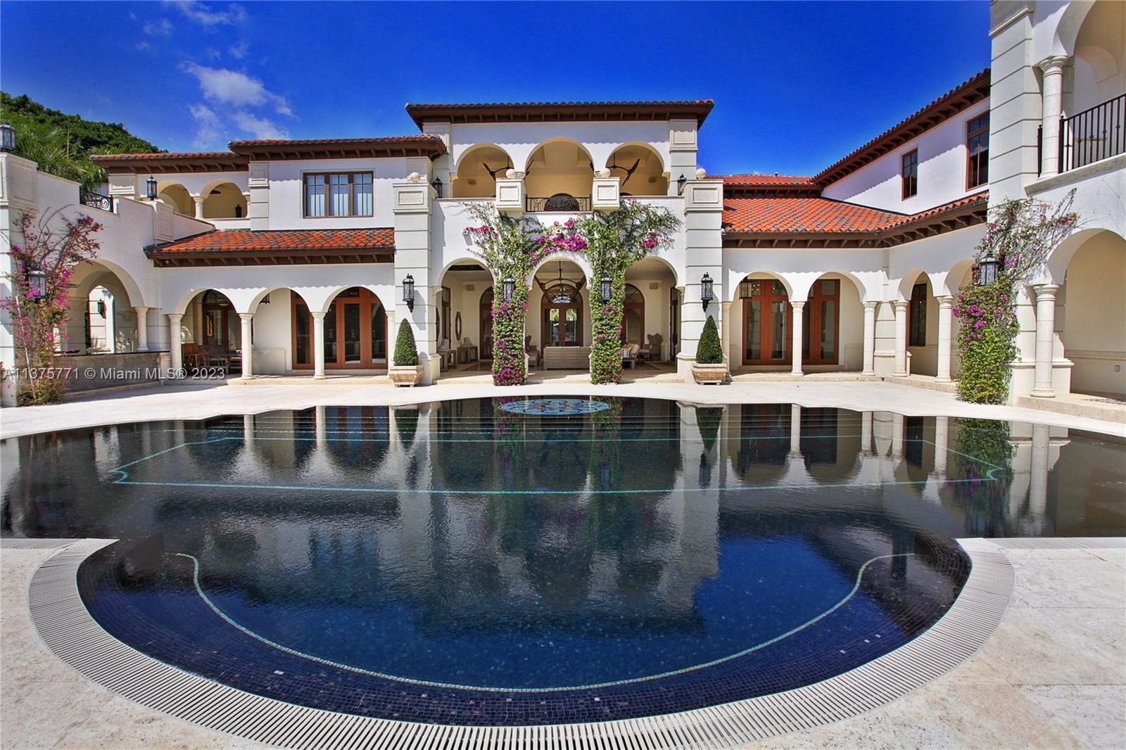 150 Edgewater Dr, Coral Gables FL 33133 photo 2