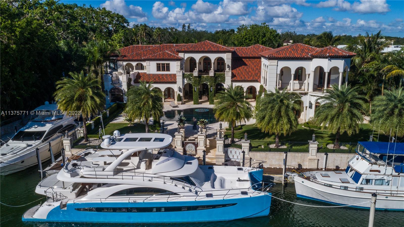 150 Edgewater Dr, Coral Gables FL 33133 photo 3