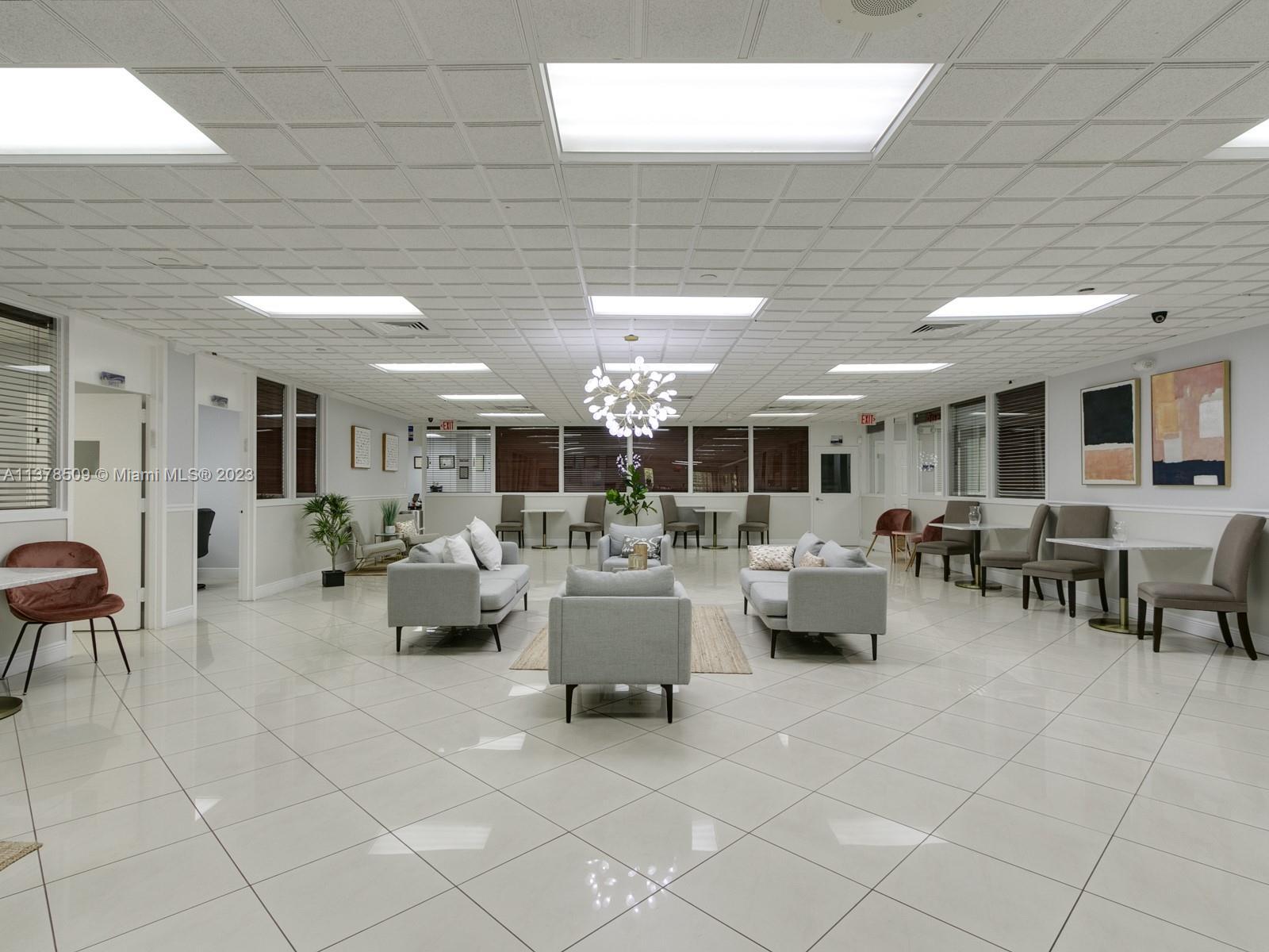 2801 Greene St Suite 14, Hollywood FL 33020