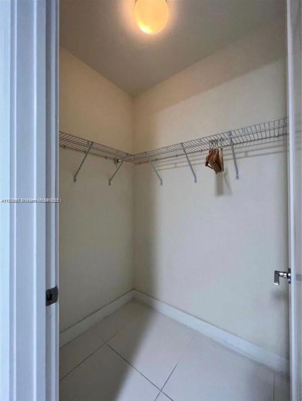 10513 NW 66th St, Doral FL 33178 photo 4