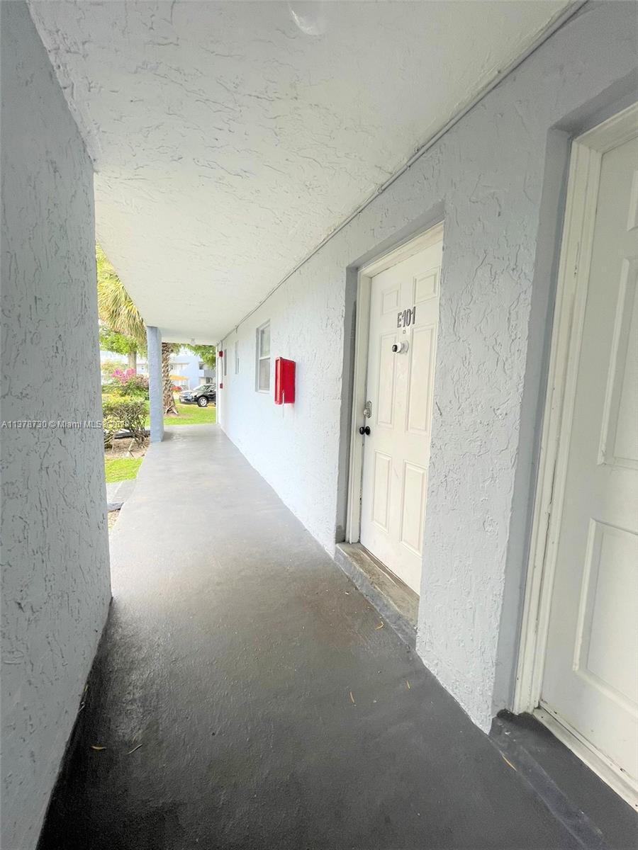 9365 Fontainebleau Blvd # E101, Miami FL 33172 photo 3