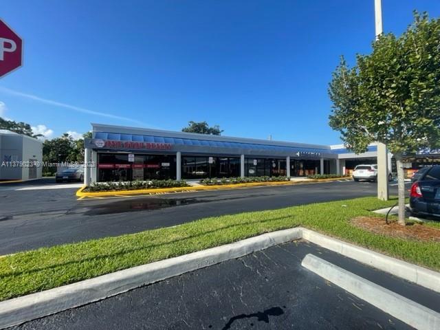 8900 Taft St # 8910, Pembroke Pines FL 33024 photo 3