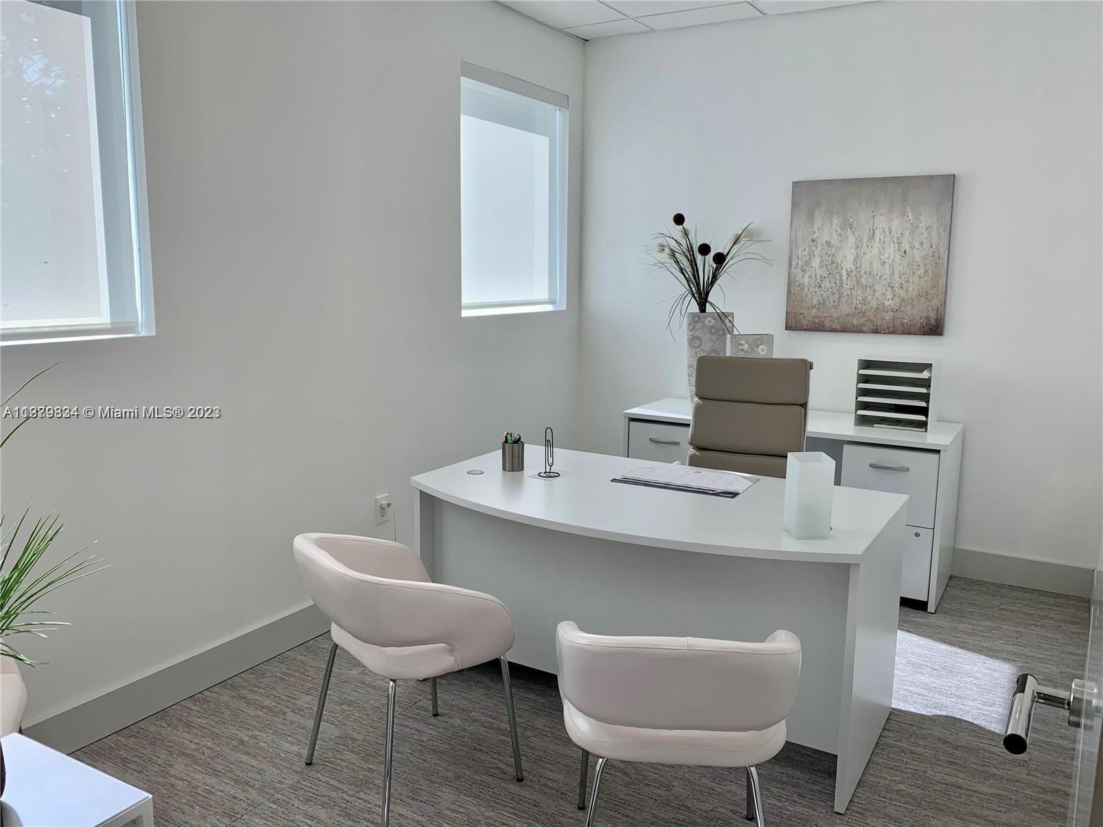 17100 Royal Palm Blvd # 1, Weston FL 33326