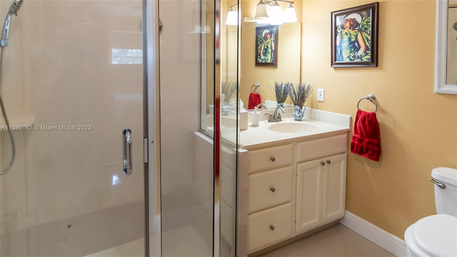 8000 SW 138 ST, Palmetto Bay FL 33158 photo 3