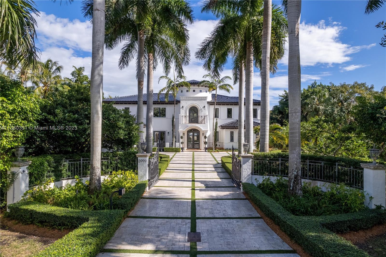 13999 Old Cutler Rd, Palmetto Bay FL 33158 photo 2