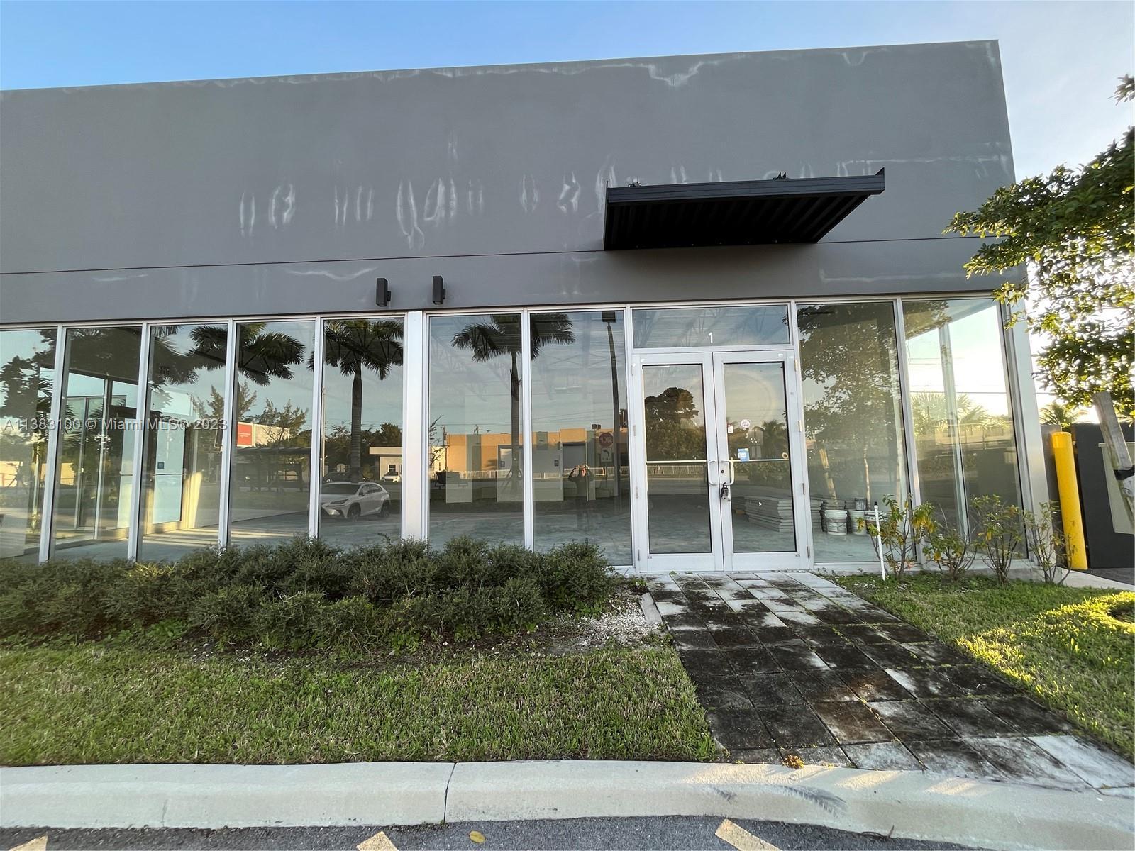 4250 W Hallandale Beach Blvd # 1, Pembroke Park FL 33023 photo 2