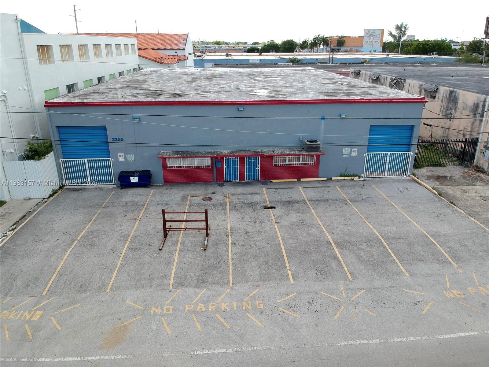 Hialeah, FL 33010 photo 3