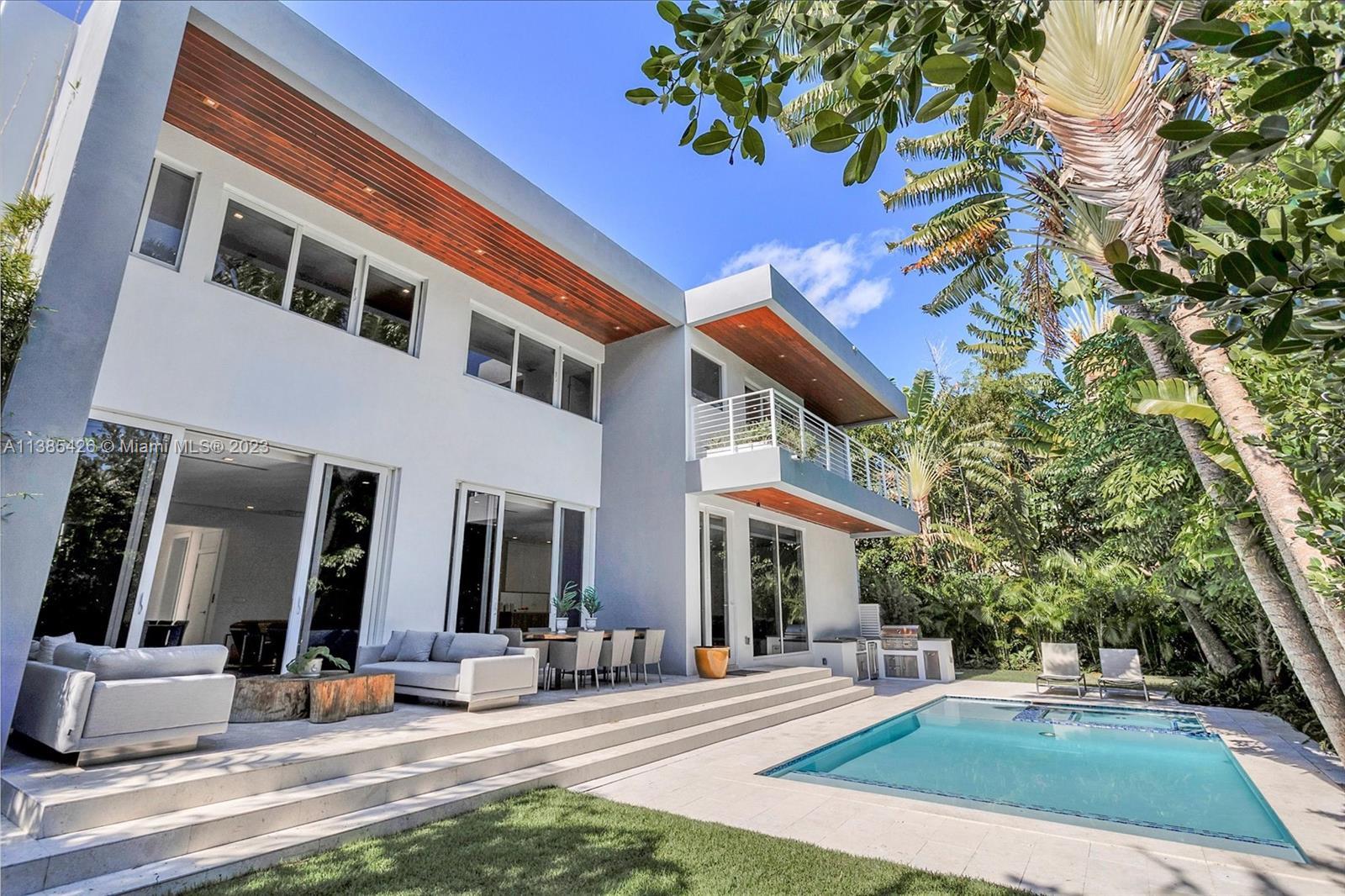 425 Harbor Dr, Key Biscayne FL 33149 photo 5
