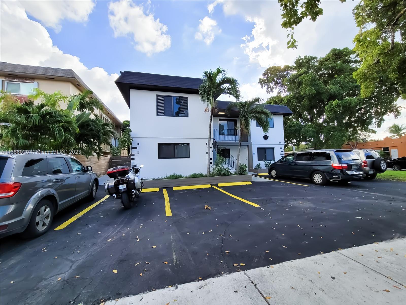Hollywood, FL 33020 photo 3