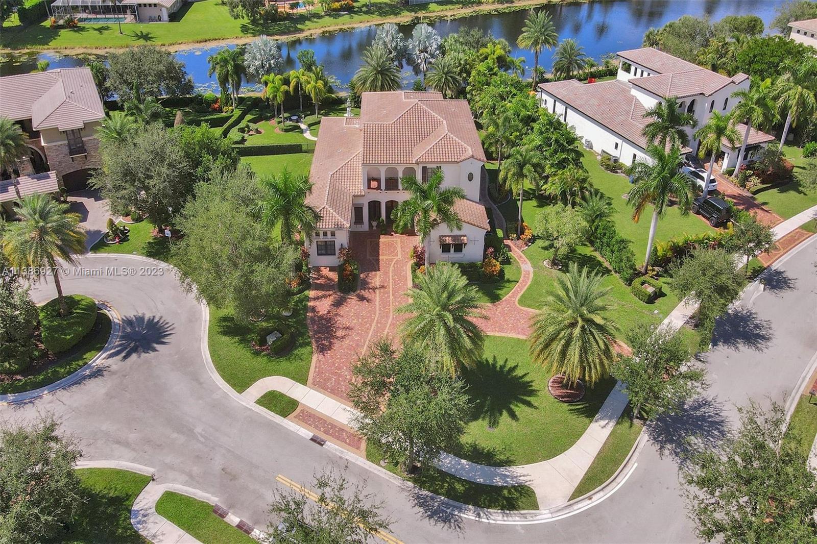 9881 Sundance Ct, Parkland FL 33076 photo 3