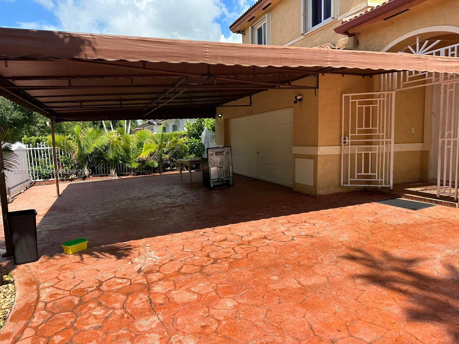 14241 SW 288th Ter, Homestead FL 33033 photo 2