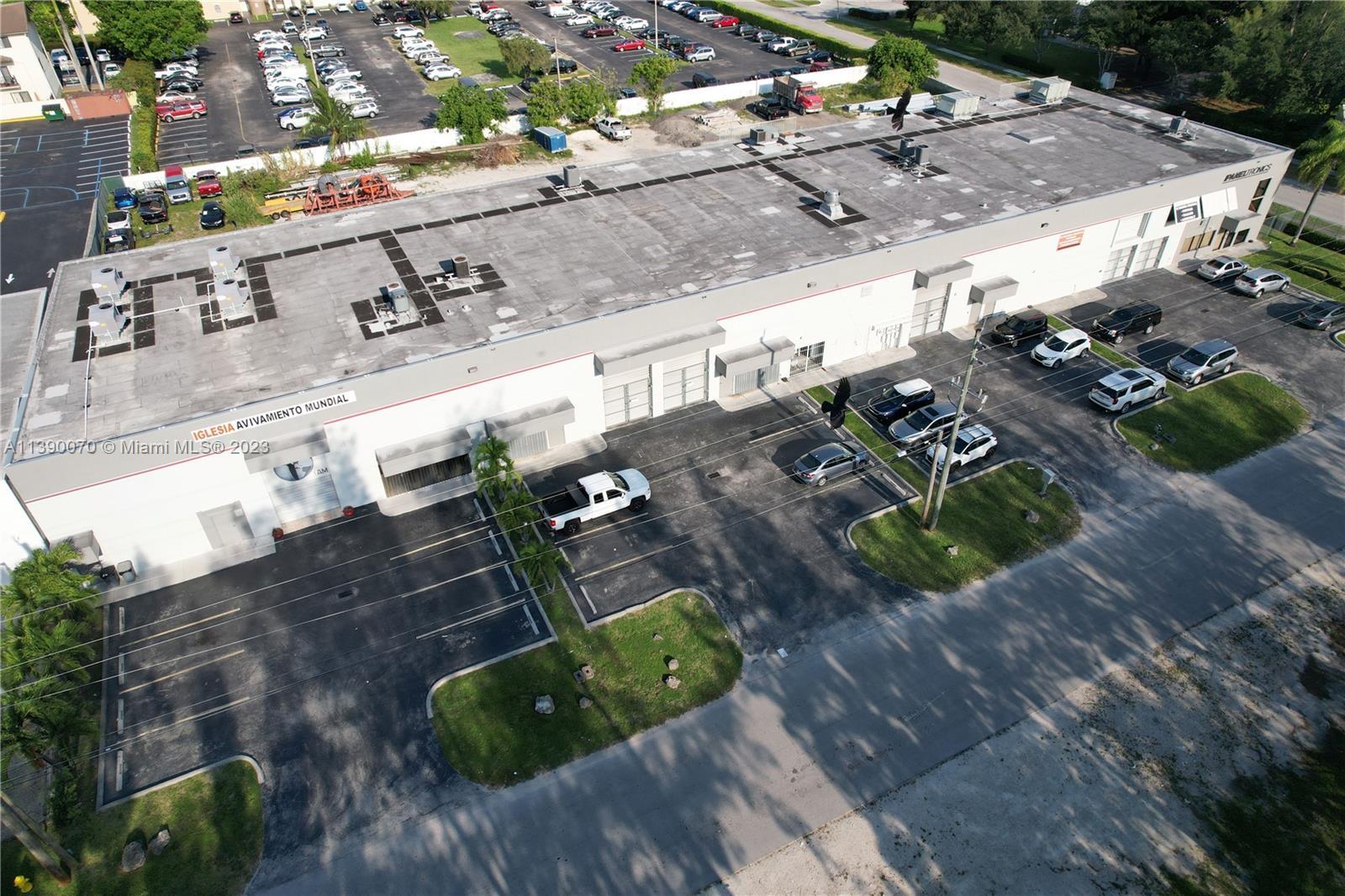 Hialeah Gardens, FL 33018 photo 3