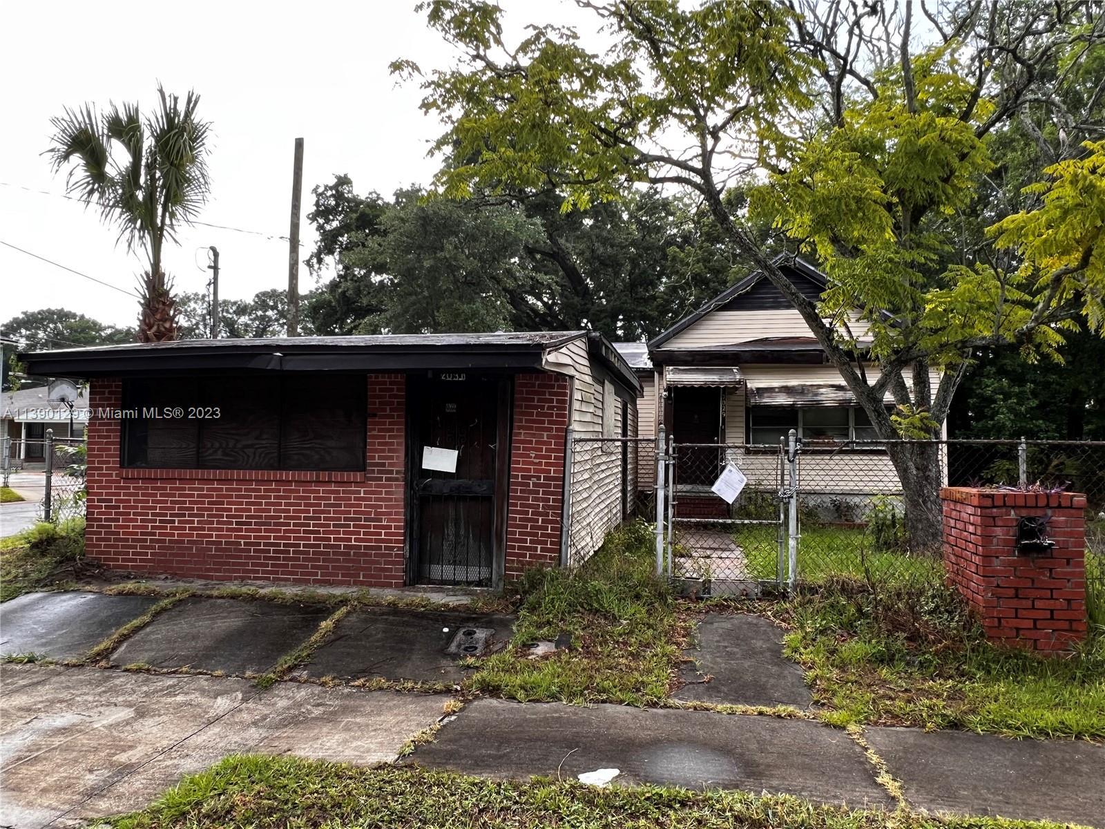 2029 W 18TH ST, Jacksonville FL 32209 photo 3