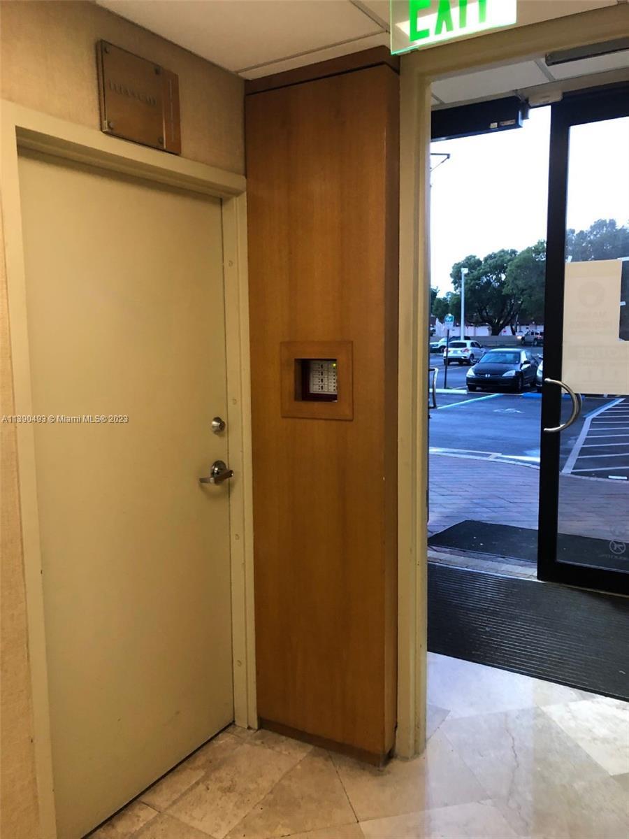 Medical Ctr Cafeteria in Kendall, Miami FL 33176 photo 2