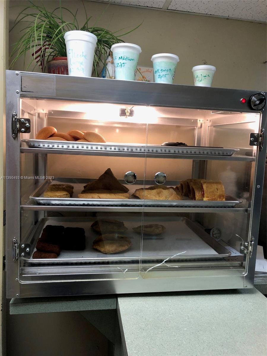 Medical Ctr Cafeteria in Kendall, Miami FL 33176 photo 4