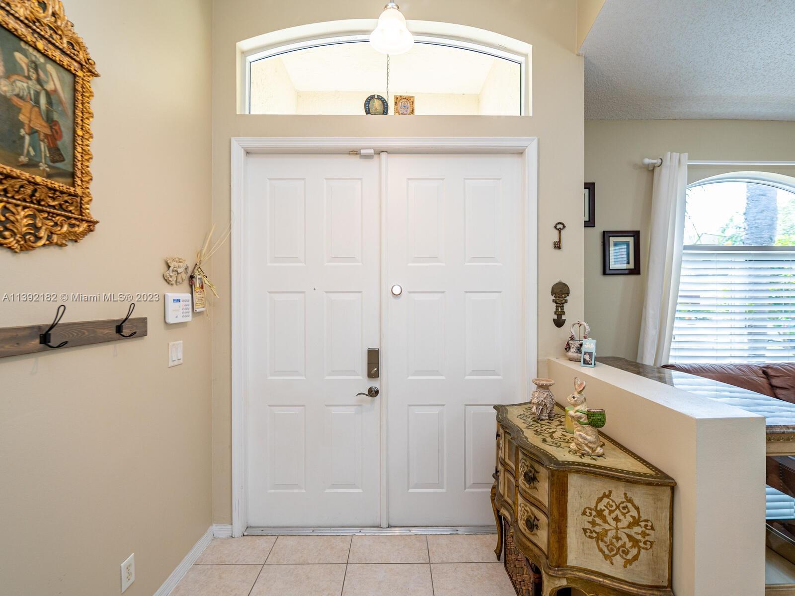 6151 SW 195th Ave, Pembroke Pines FL 33332 photo 4