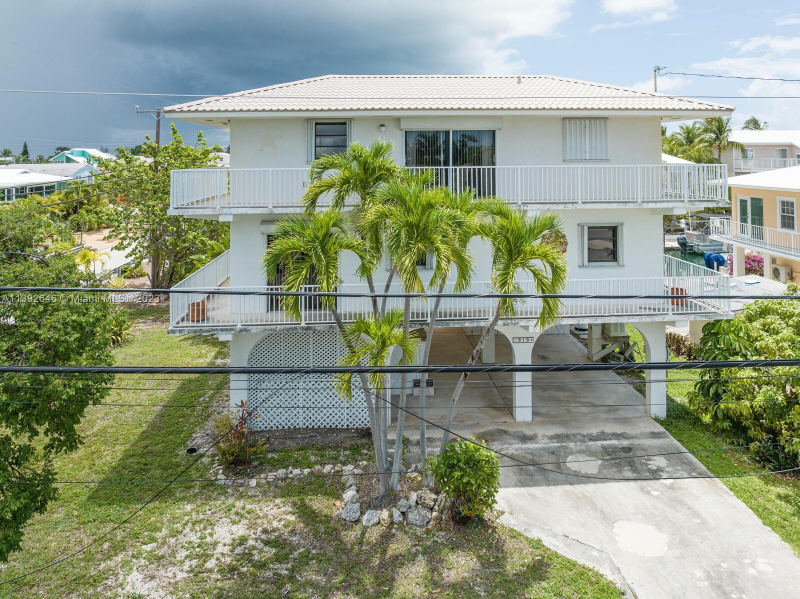 919 Bay Dr, Lower Keys FL 33042 photo 5