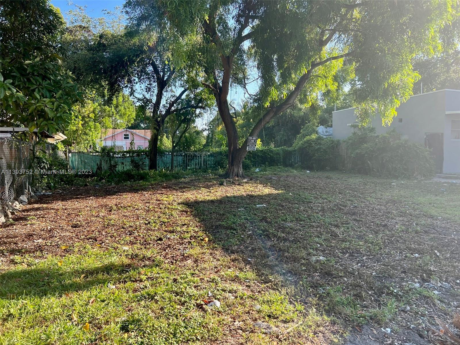 285 NE 55th St, Miami FL 33137