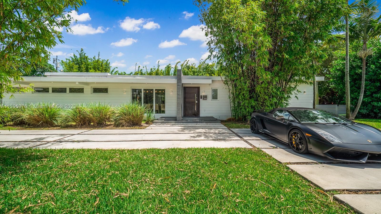 1050 NE 107th St, Miami Shores FL 33161